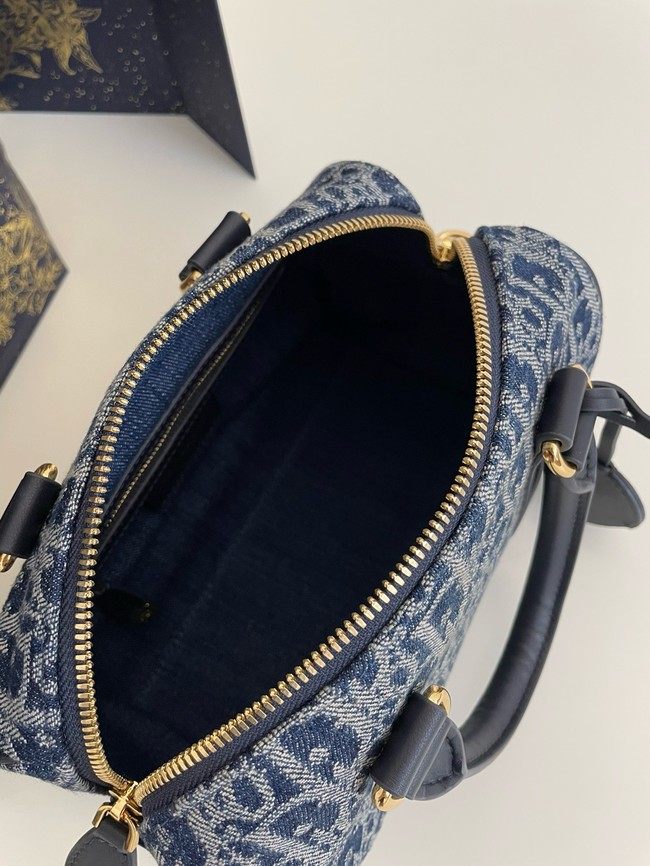 Dior Groove 20 Bag Blue Denim Dior Oblique Jacquard M1364UDC