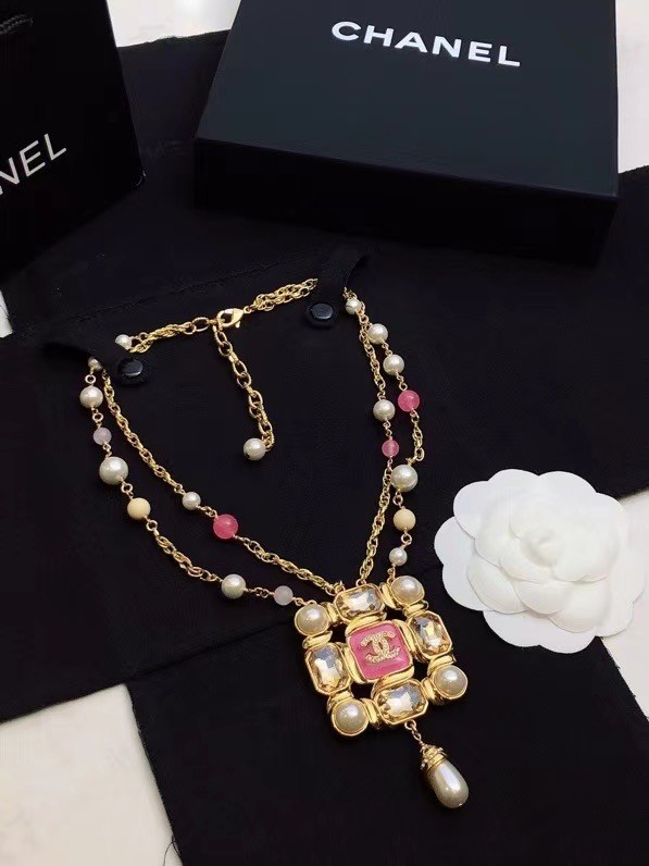 Chanel necklace CE15160