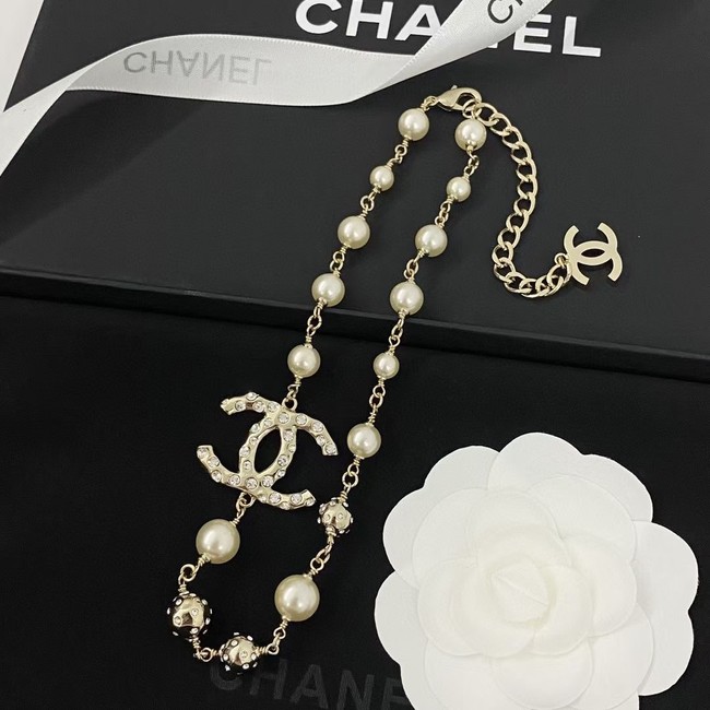 Chanel necklace CE15218