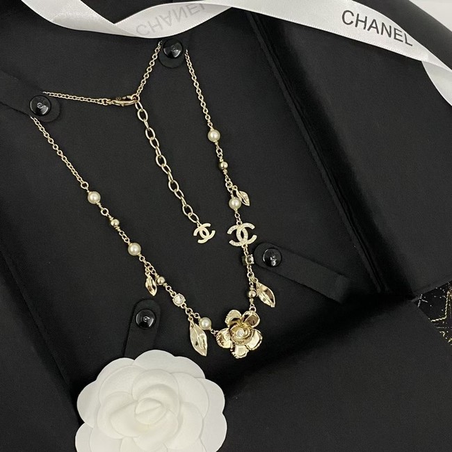 Chanel necklace CE15219