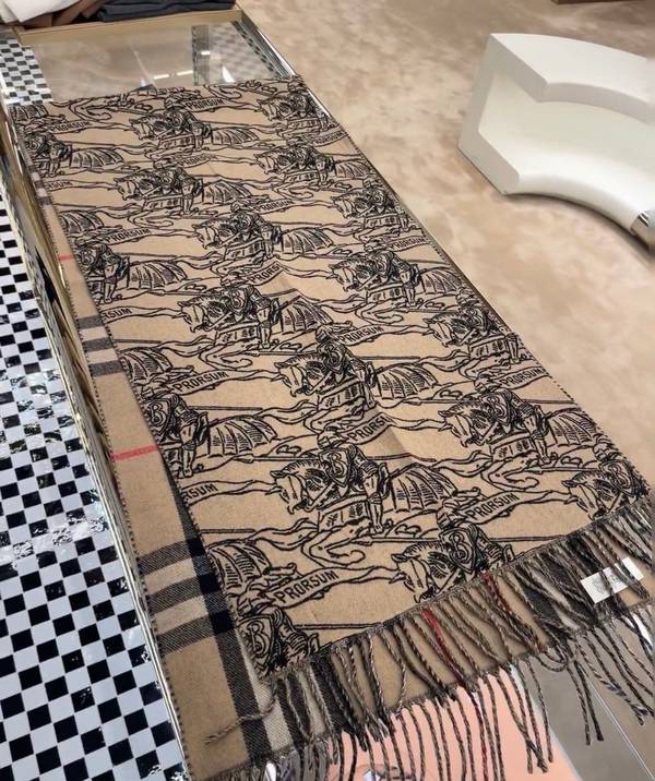 Burberry Scarf BBC00181