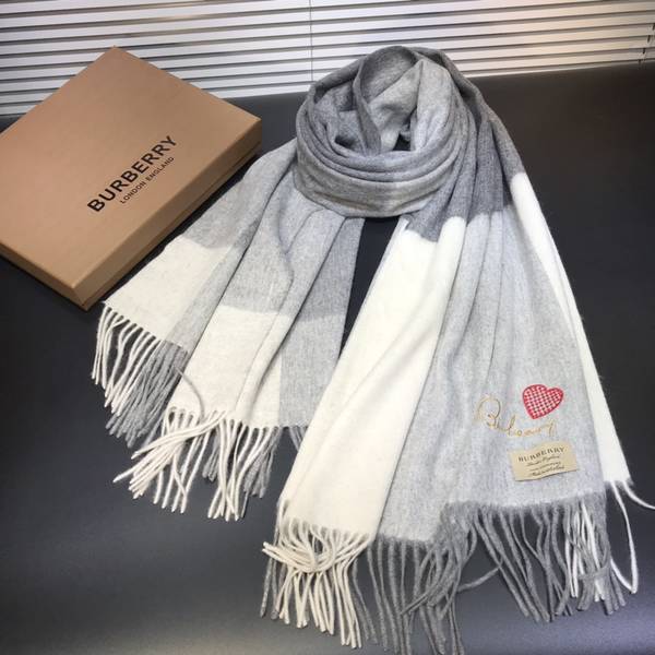 Burberry Scarf BBC00185