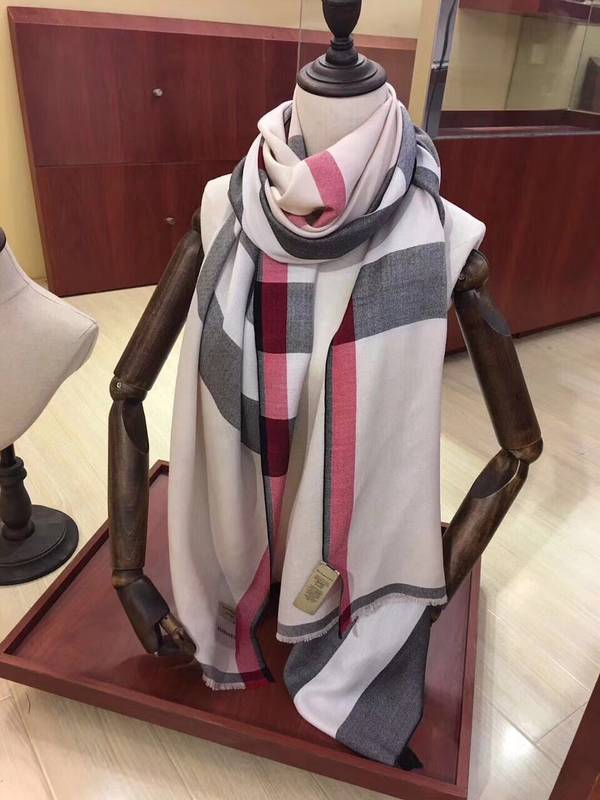 Burberry Scarf BBC00187