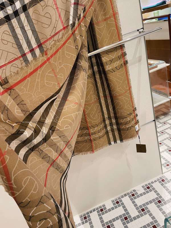 Burberry Scarf BBC00192