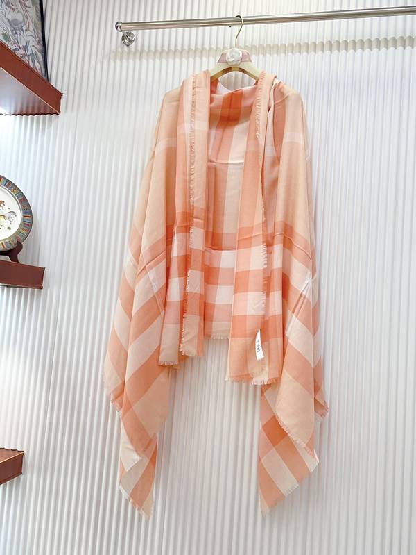 Burberry Scarf BBC00195