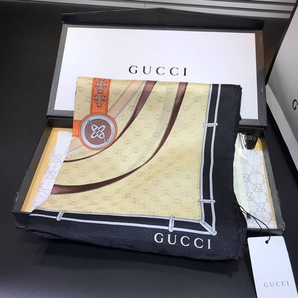 Gucci Scarf GUC00375