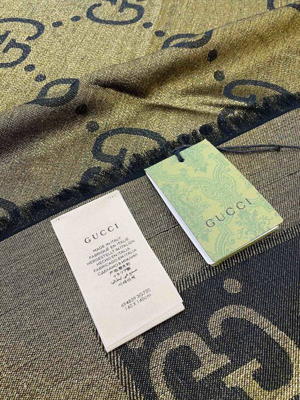 Gucci Scarf GUC00396