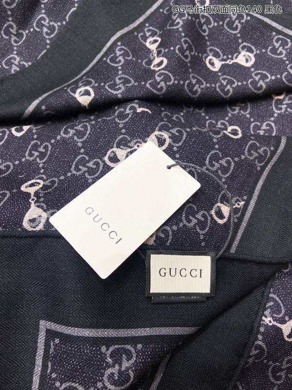 Gucci Scarf GUC00400