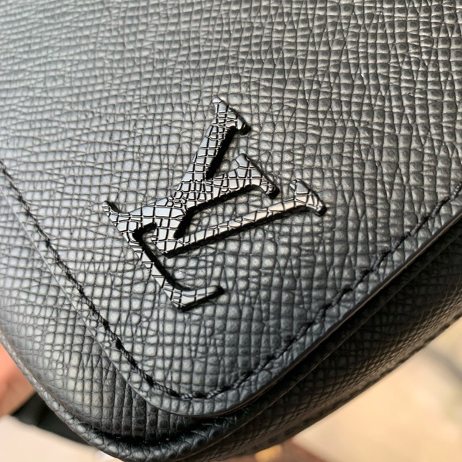 Louis Vuitton District PM M30851 black