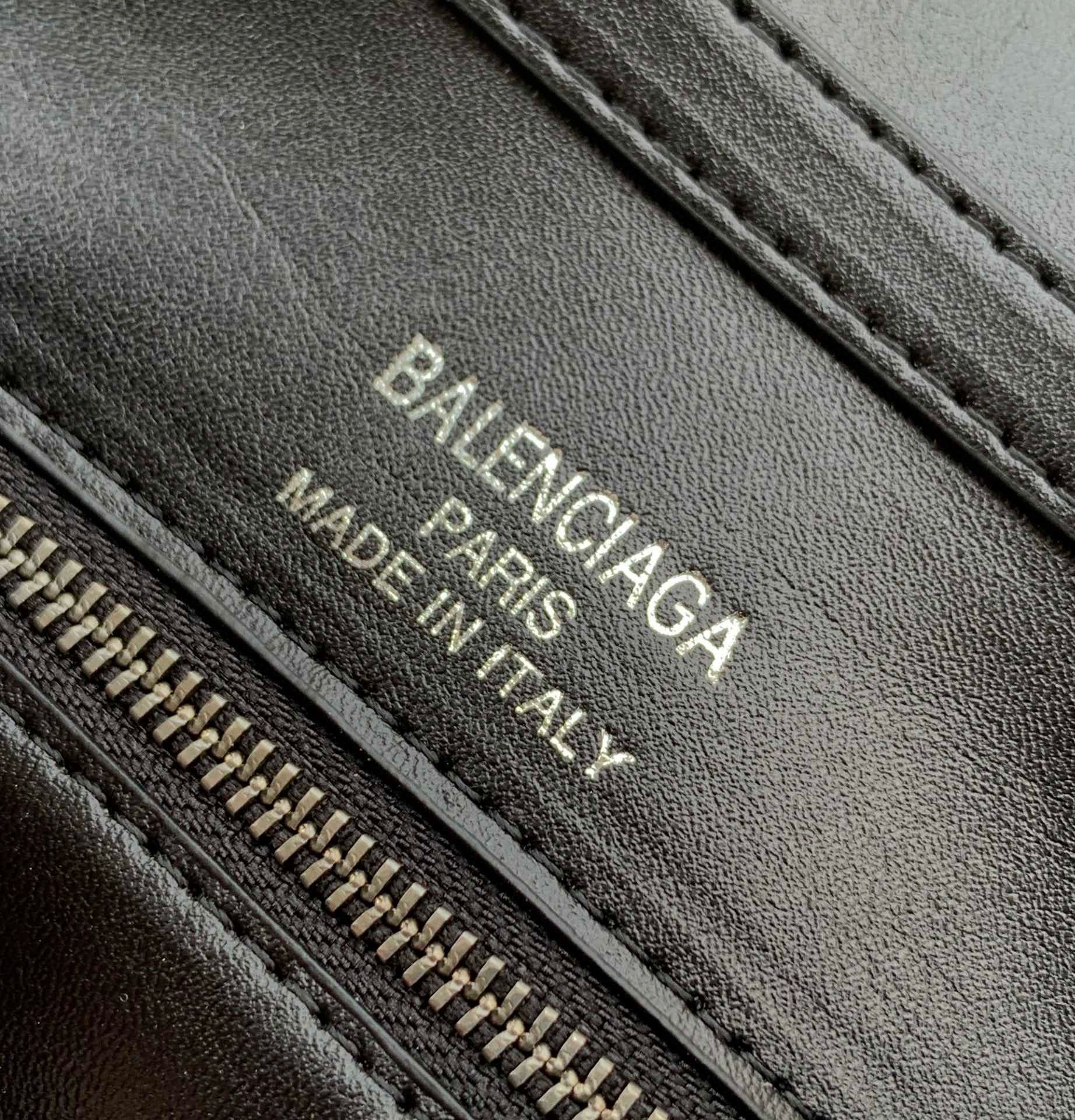 Balenciaga Rodeo Mini Handbag in black smooth calfskin 9027 aged-silver hardware 