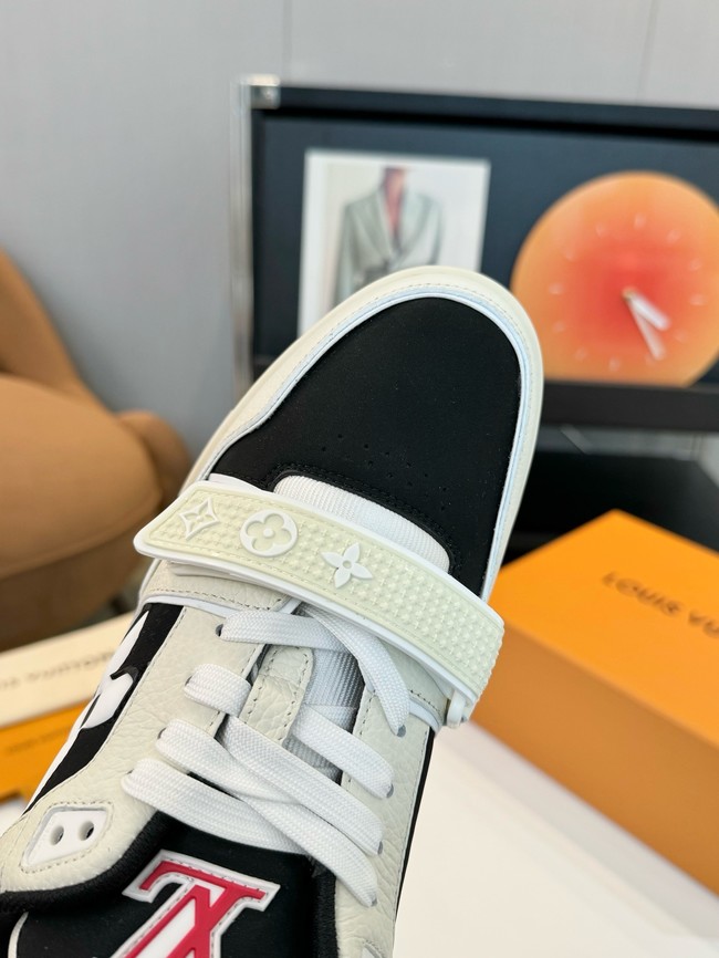 Louis Vuitton Sneakers 55307-1