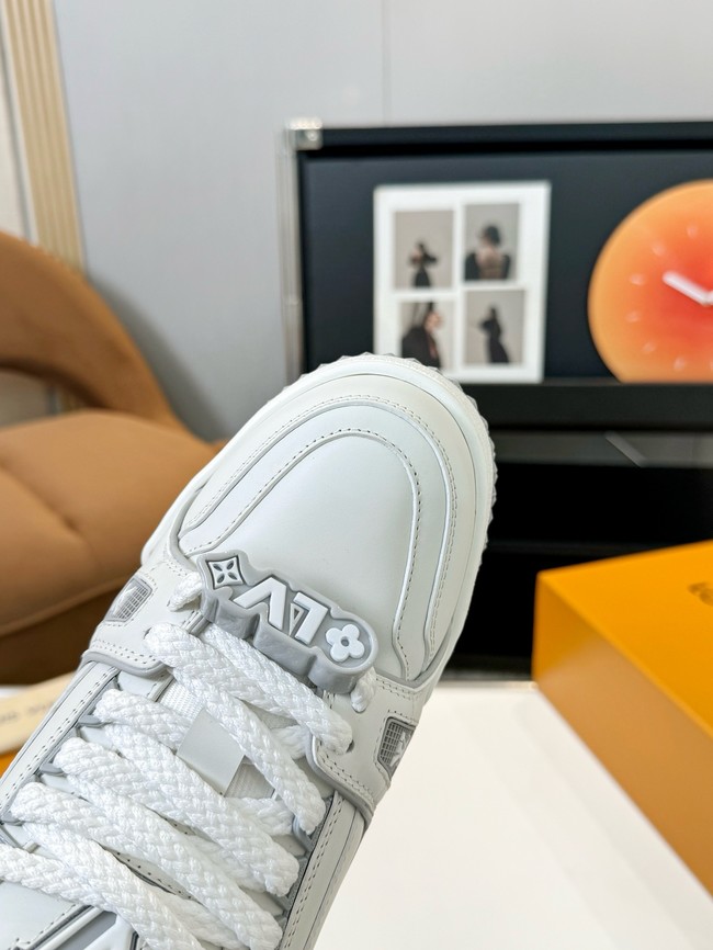 Louis Vuitton Sneakers 55308-7