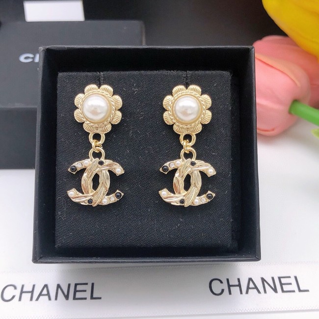 Chanel Earrings CE15514