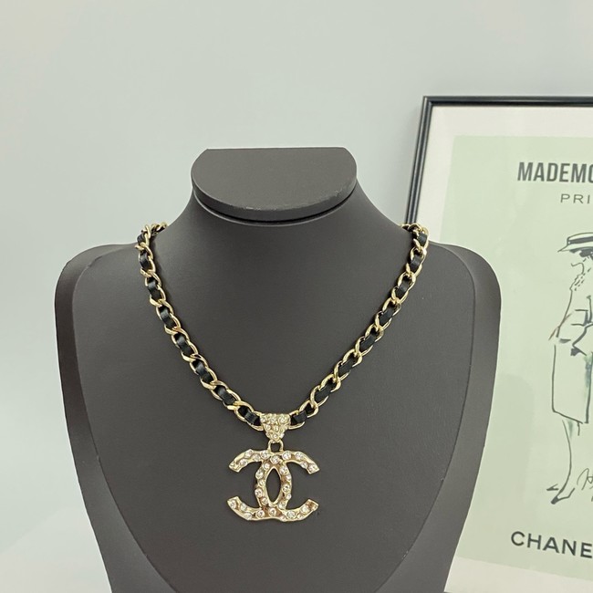 Chanel necklace CE15492