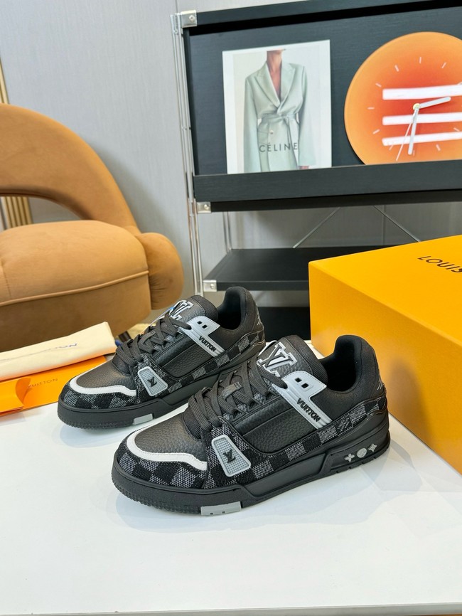 Louis Vuitton Sneakers 55309-2