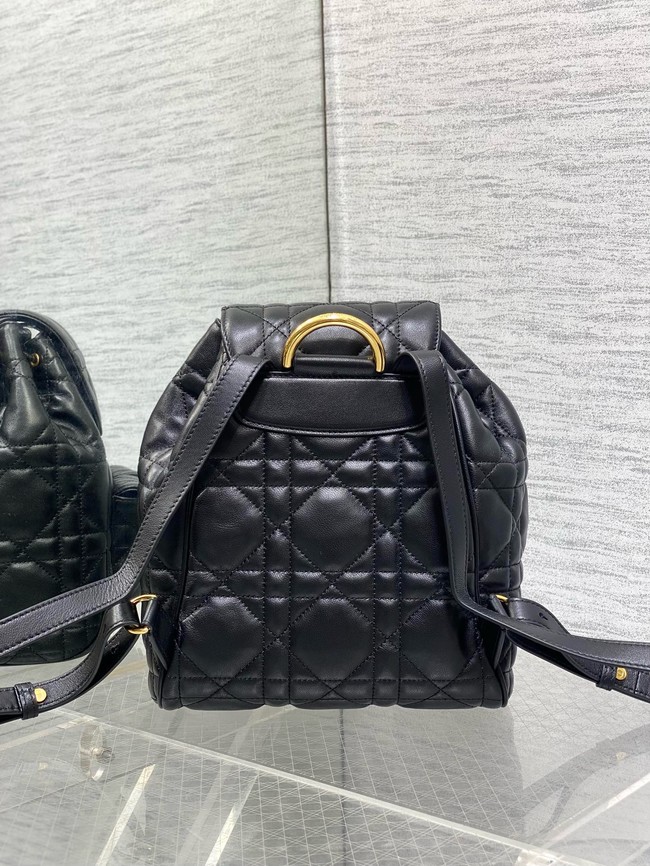 DIOR Medium Dior Caro Backpack M6301UN black