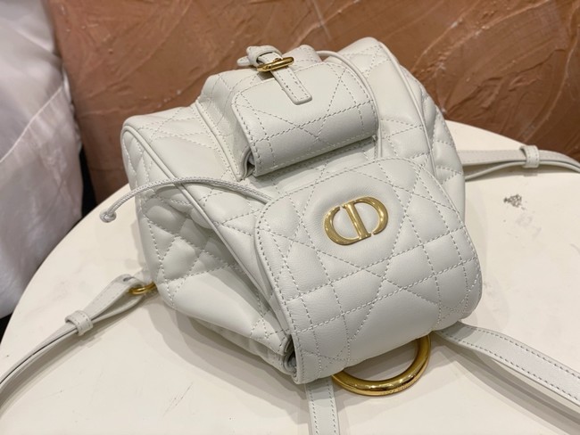 DIOR Medium Dior Caro Backpack M6302UN white