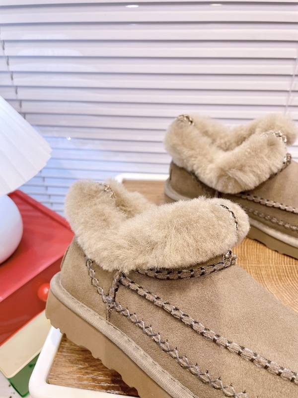 UGG Shoes UGS00026