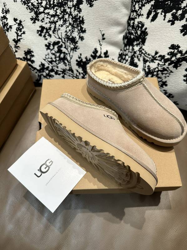 UGG Couple Shoes UGS00192