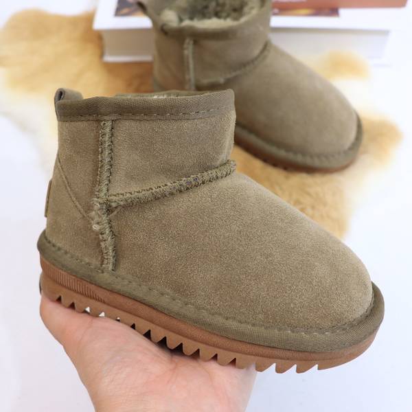 UGG Children