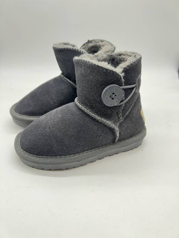 UGG Children