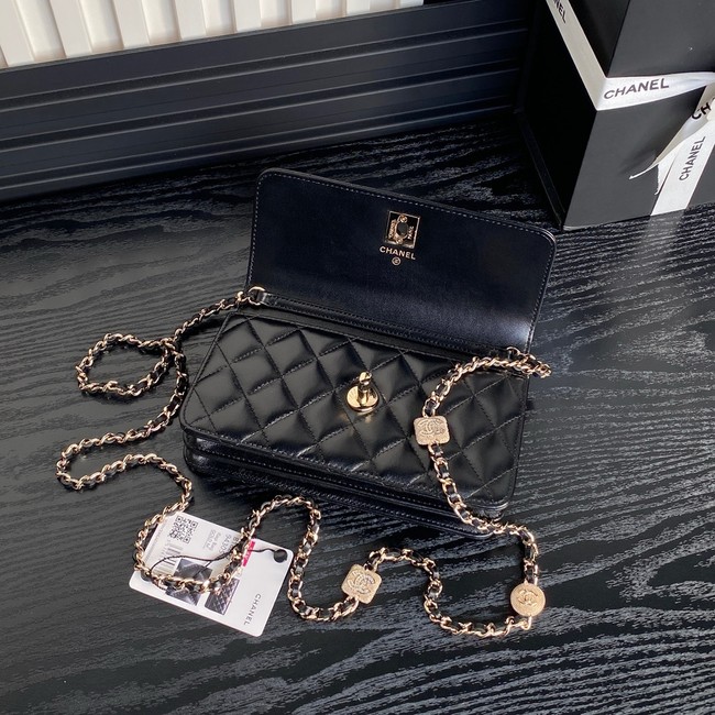 Chanel CLUTCH WITH CHAIN AP4300 black