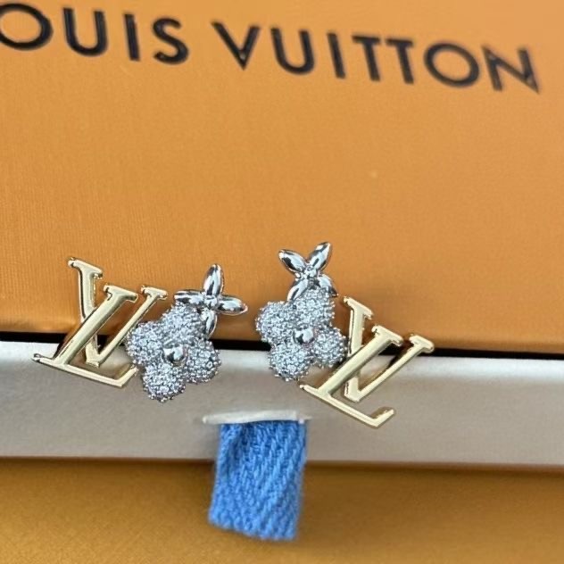 Louis Vuitton Earrings CE15582