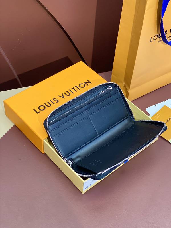 LV Wallet LVW00011