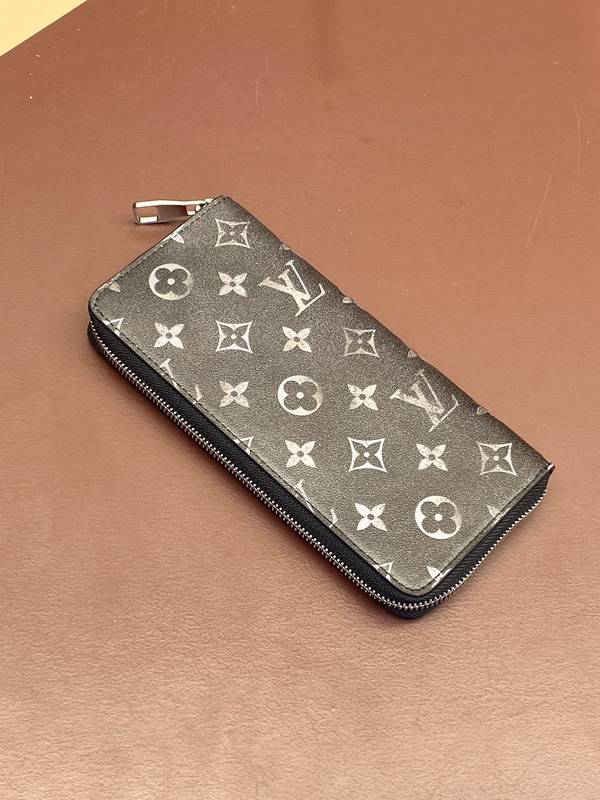 LV Wallet LVW00011