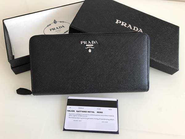 Prada Wallet PRW00023