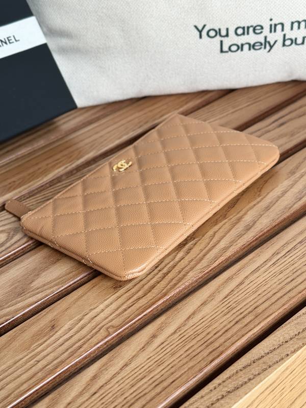 Chanel Wallet CHW00136