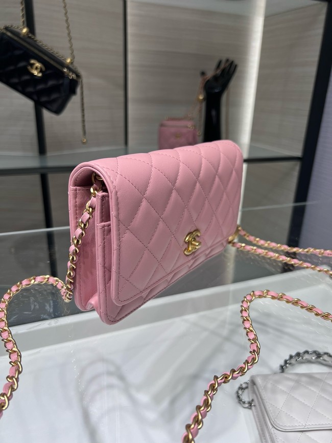 Chanel CLASSIC WALLET ON CHAIN AP1450 pink