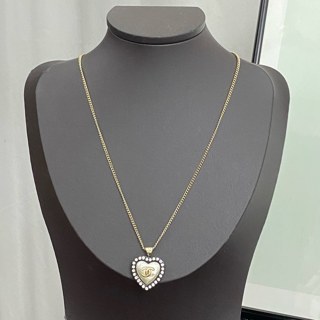 Chanel necklace CE15611