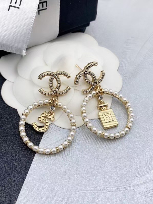 Chanel Earrings CE15639