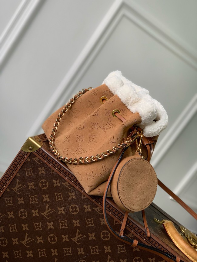 Louis Vuitton Bella M11839 Beige