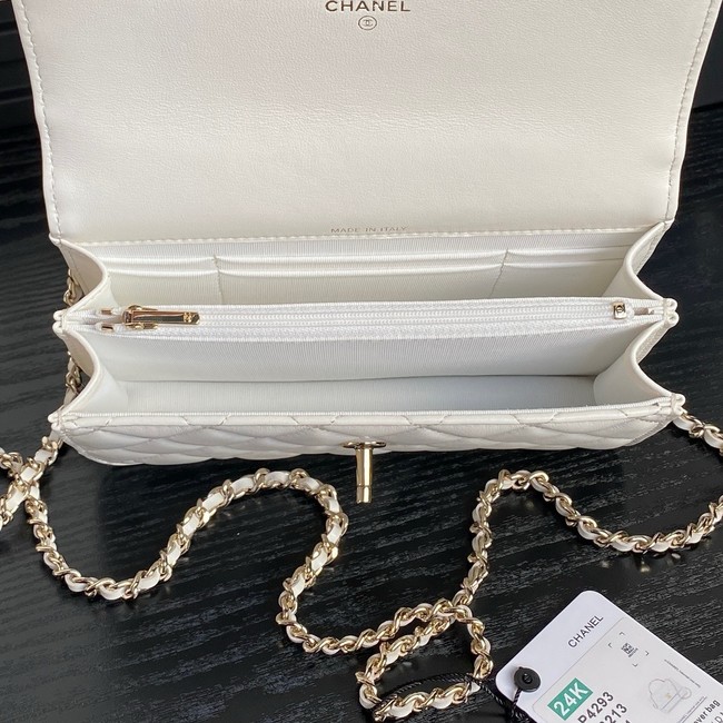 Chanel CLUTCH WITH CHAIN AP4293 WHITE