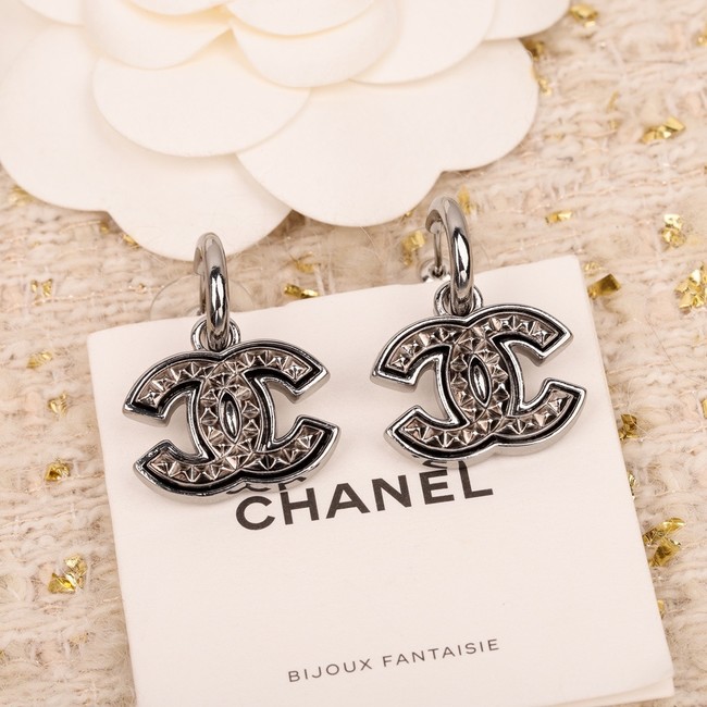 Chanel Earrings CE15664