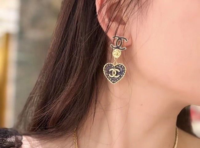 Chanel Earrings CE15675