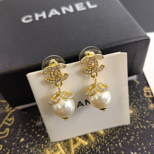 Chanel Earrings CE15711