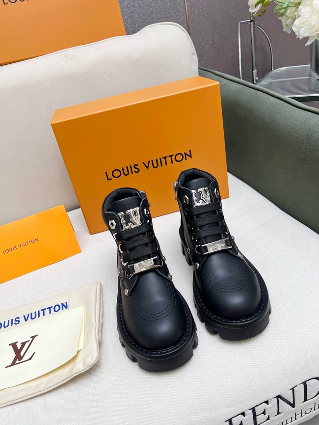 Louis Vuitton WOMENS SHORT BOOTS 55727-1