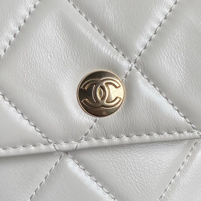 CHANEL CLUTCH WITH CHAIN AS4933 white