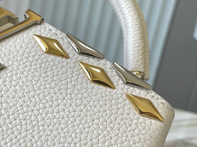 Louis Vuitton Capucines BB M48865 white