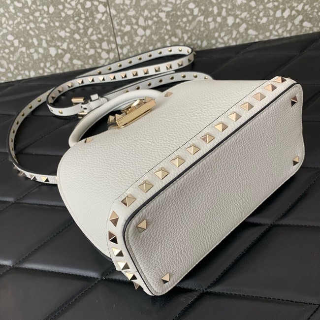 VALENTINO ROCKSTUD small grained calfskin handbag WB0Q69 white