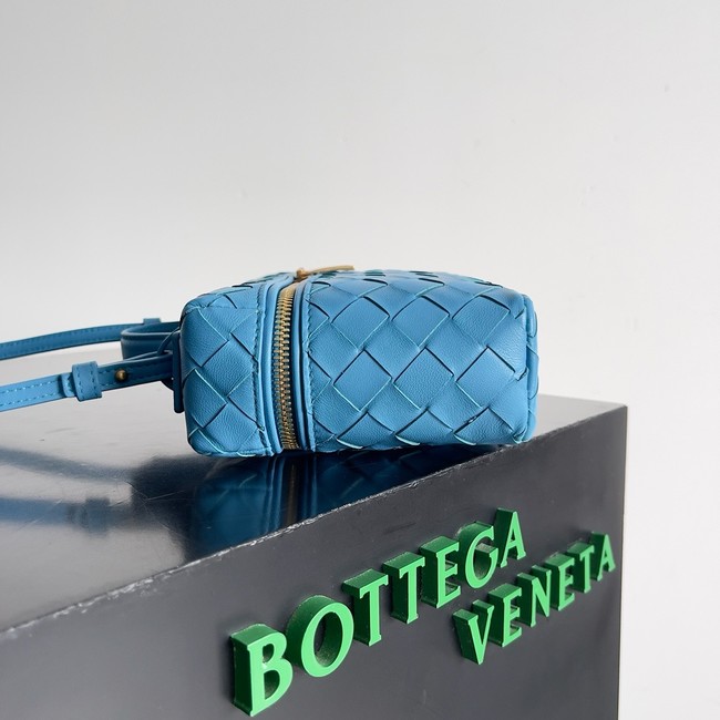 Bottega Veneta Vanity Case On Strap 789109 blue