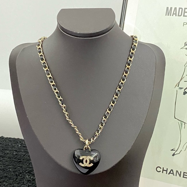 Chanel Necklace CE15907