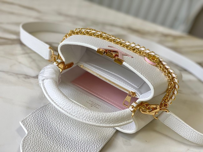 Louis Vuitton Capucines Mini M11908 white