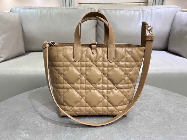 Medium Dior Toujours Vertical Tote Bag Macrocannage Calfskin M2836OSNW Tan