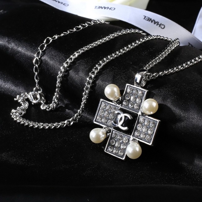 Chanel Necklace CE15966