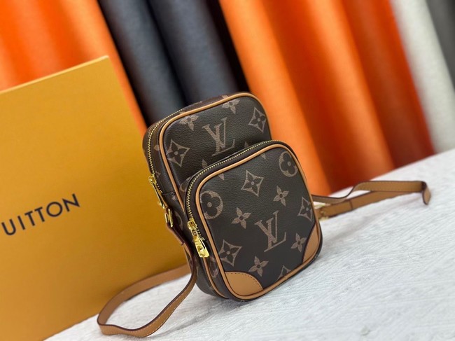 Louis Vuitton Monogram Canvas M14058