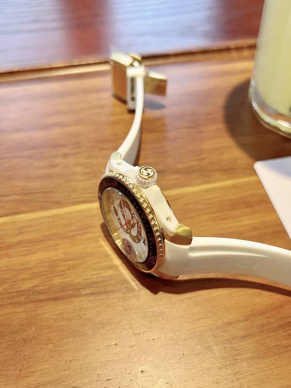 Gucci Watch GUW00129